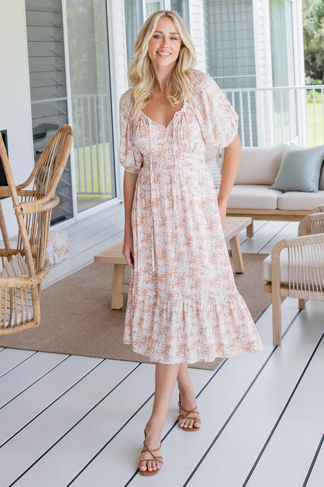 Kylie Midi Dress Castaway Print Latte