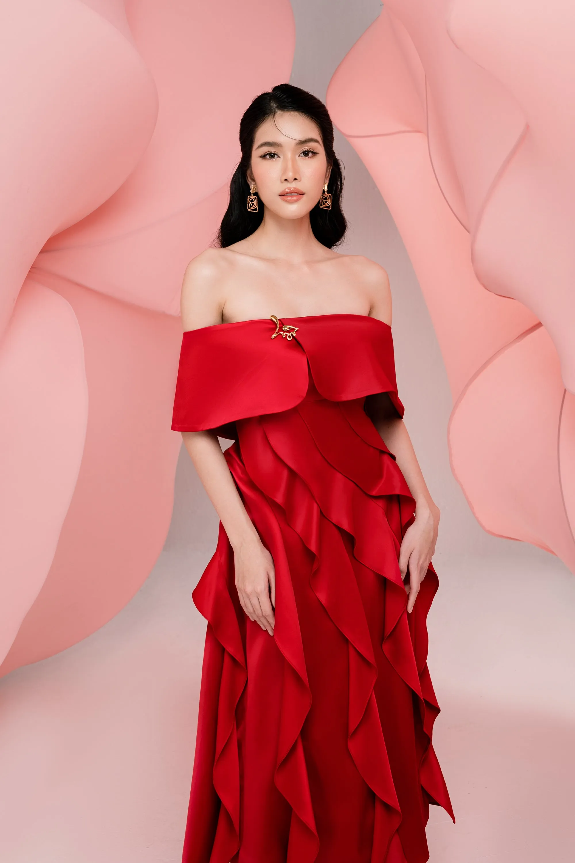 Martina Ruffle Lines Midi Dress
