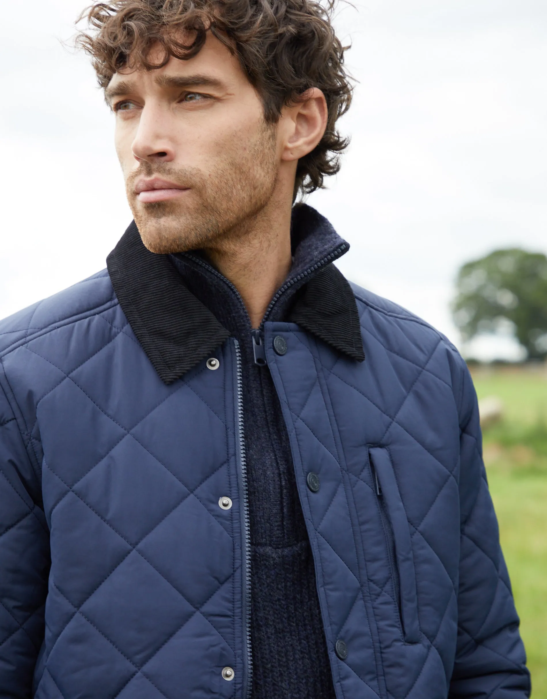 Men's Navy Showerproof Diamond Quilted Collared Jacket