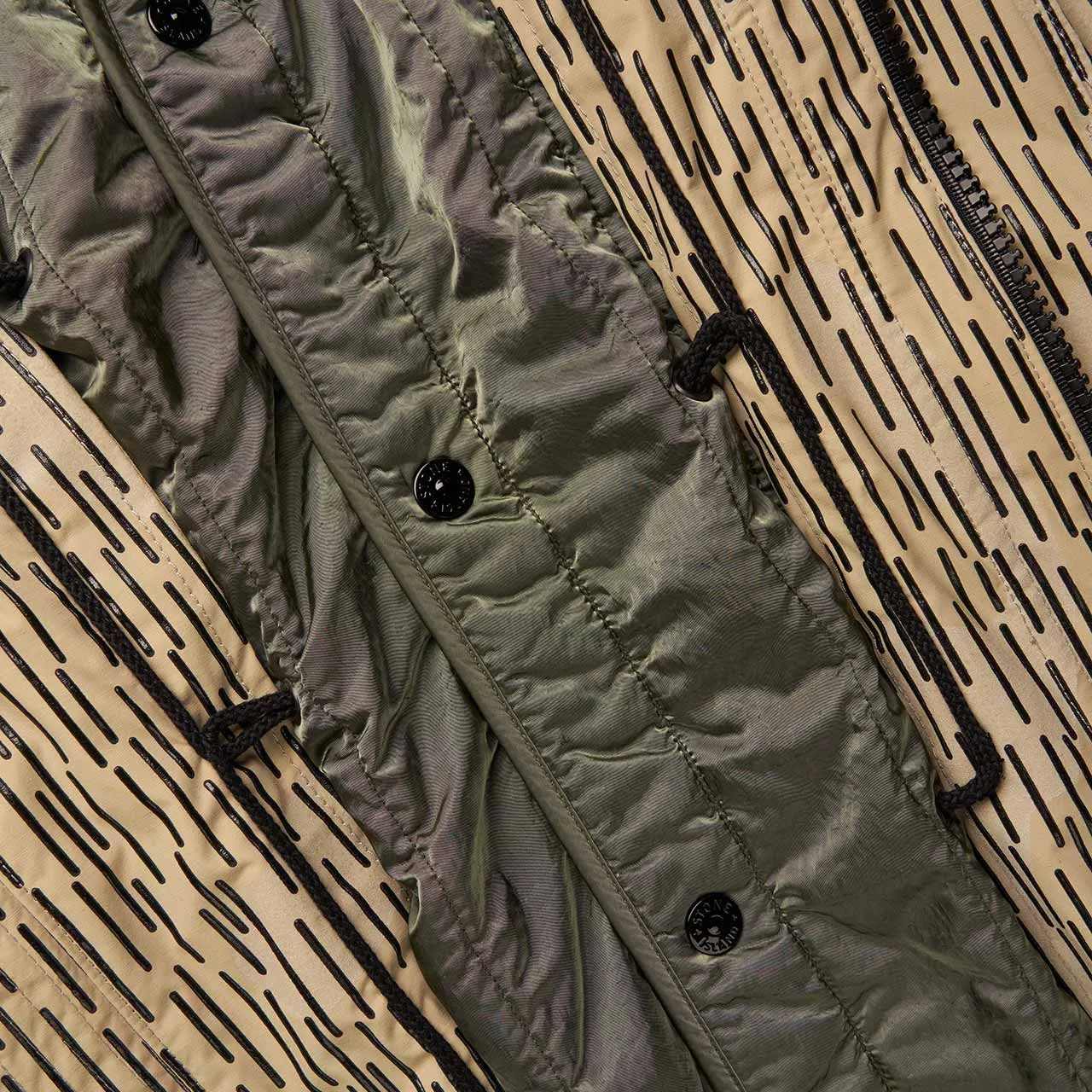 stone island parka (rain camo)